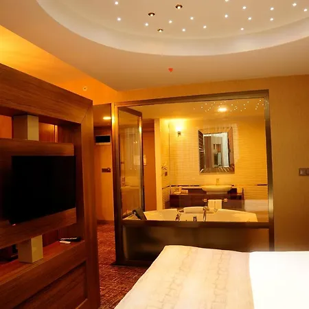 Hotel Bendis Halic